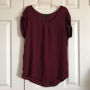 Maroon red top